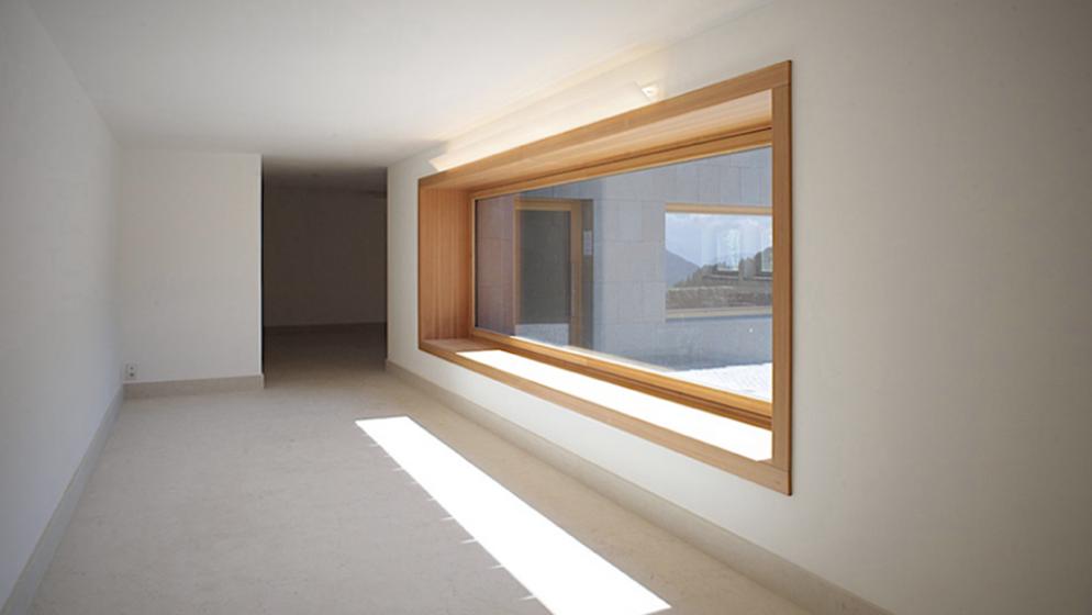 institut bernstol hall view
