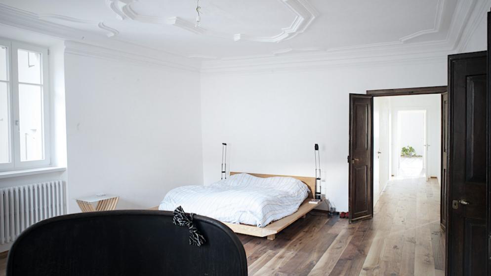 floriani apartment bedroom